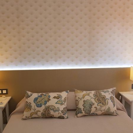 Ordono II Suites Con Aire Acondicionado Y Wifi León Eksteriør billede