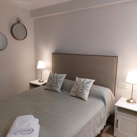 Ordono II Suites Con Aire Acondicionado Y Wifi León Eksteriør billede