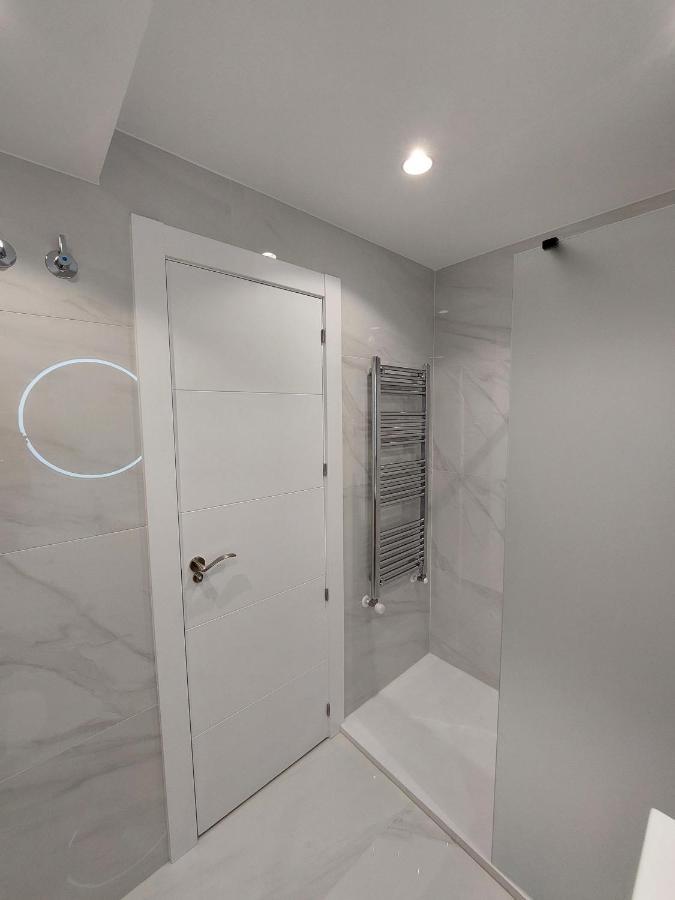 Ordono II Suites Con Aire Acondicionado Y Wifi León Eksteriør billede